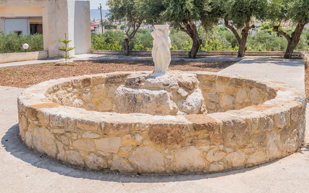 Xirouchakis Farm Apartment Kissamos Exterior photo