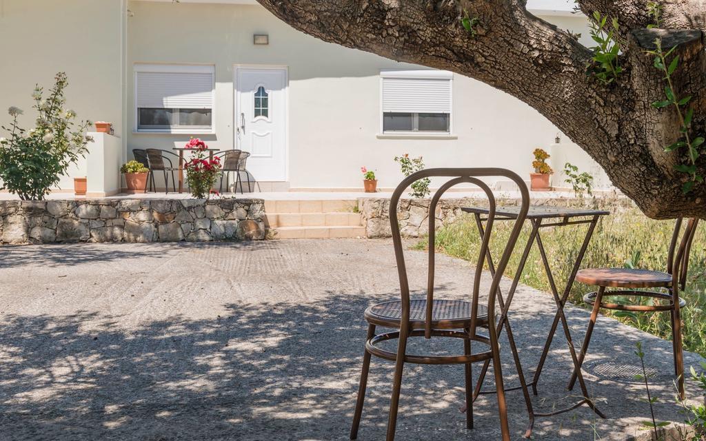 Xirouchakis Farm Apartment Kissamos Exterior photo